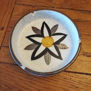 Vintage ashtray with flower Antique ashtray